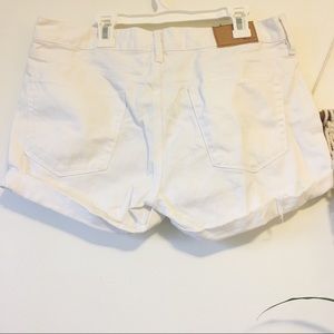 White Denim Madewell shorts